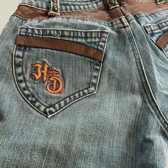vintage Harley Davidson one of a kind low rise bootcut jeans (0) - Picture 5 of 8